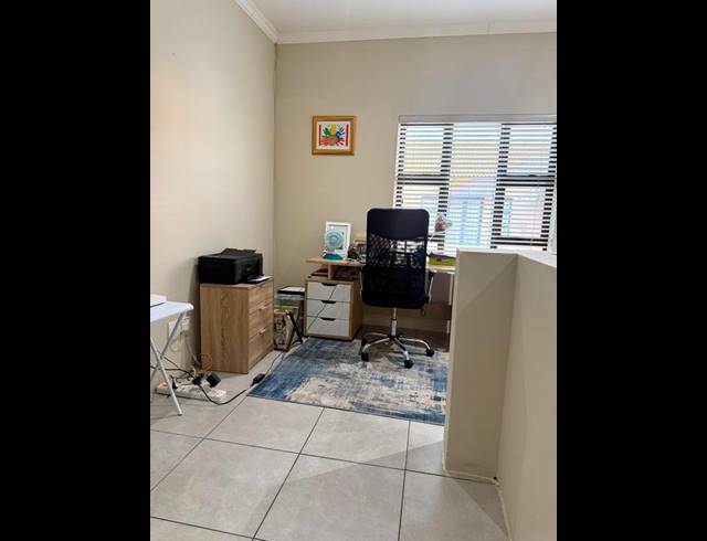 4 BEDROOM PROPERTY TO RENT IN BLUE VALLEY GOLF ESTATE